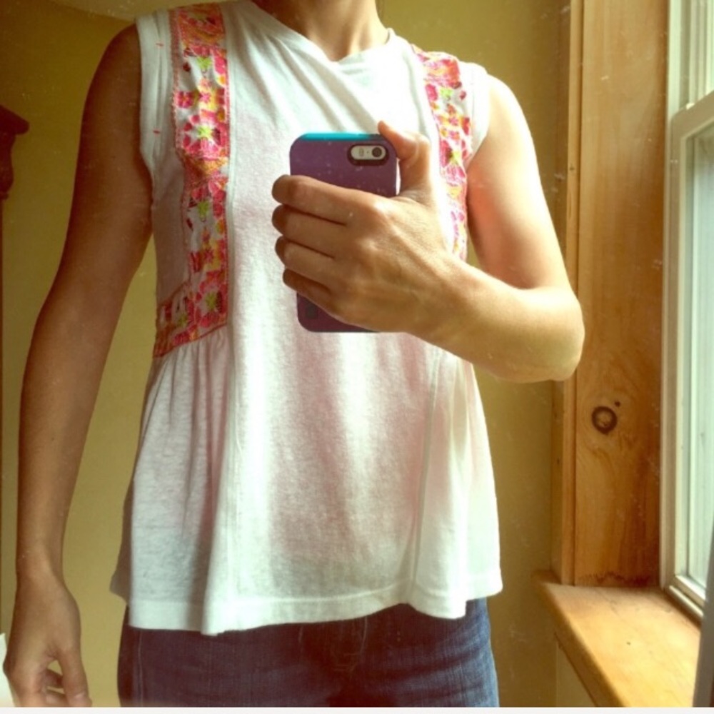 🎉HP✨New Free People Embroidered Tank Top pullover - Picture 4 of 8